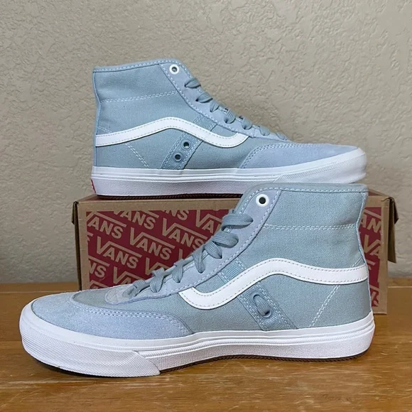 Vans Crockett High pastel blue white pop Cush men’s size 8.5 or women’s size 10
